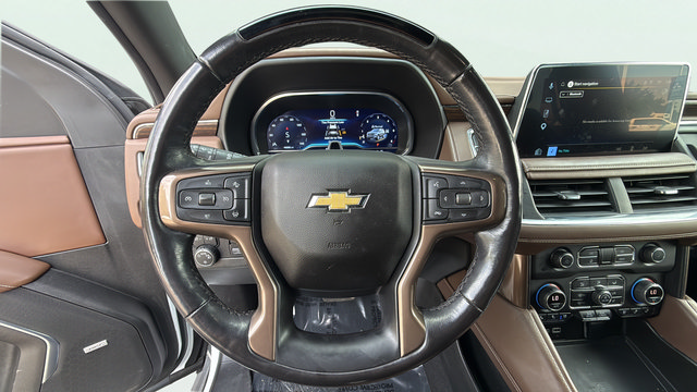 Used 2023 Chevrolet Suburban High Country w/ Advanced Technology Package AWD/4WD image 13