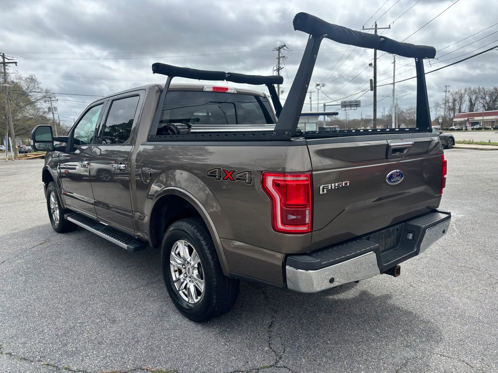 Used 2016 Ford F150 Lariat w/ Equipment Group 502A Luxury image 6