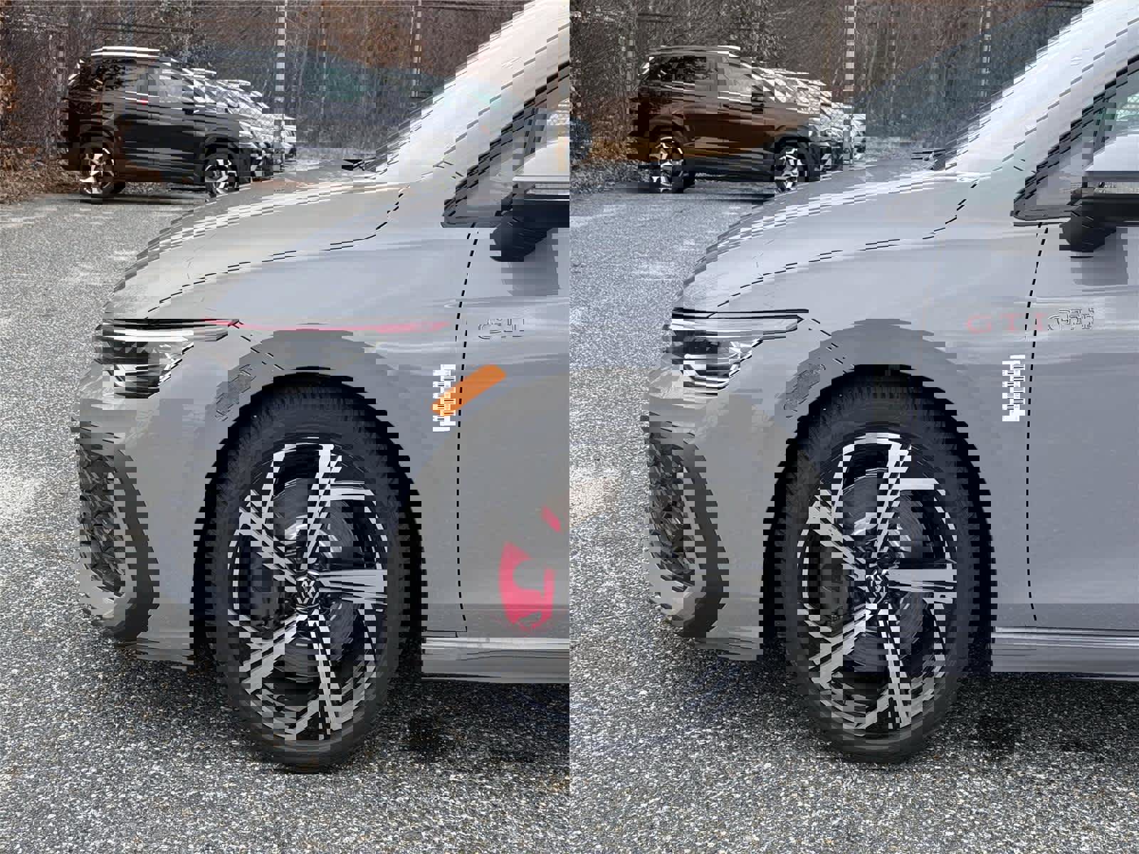 New 2026 Volkswagen GTI SE FWD image 9