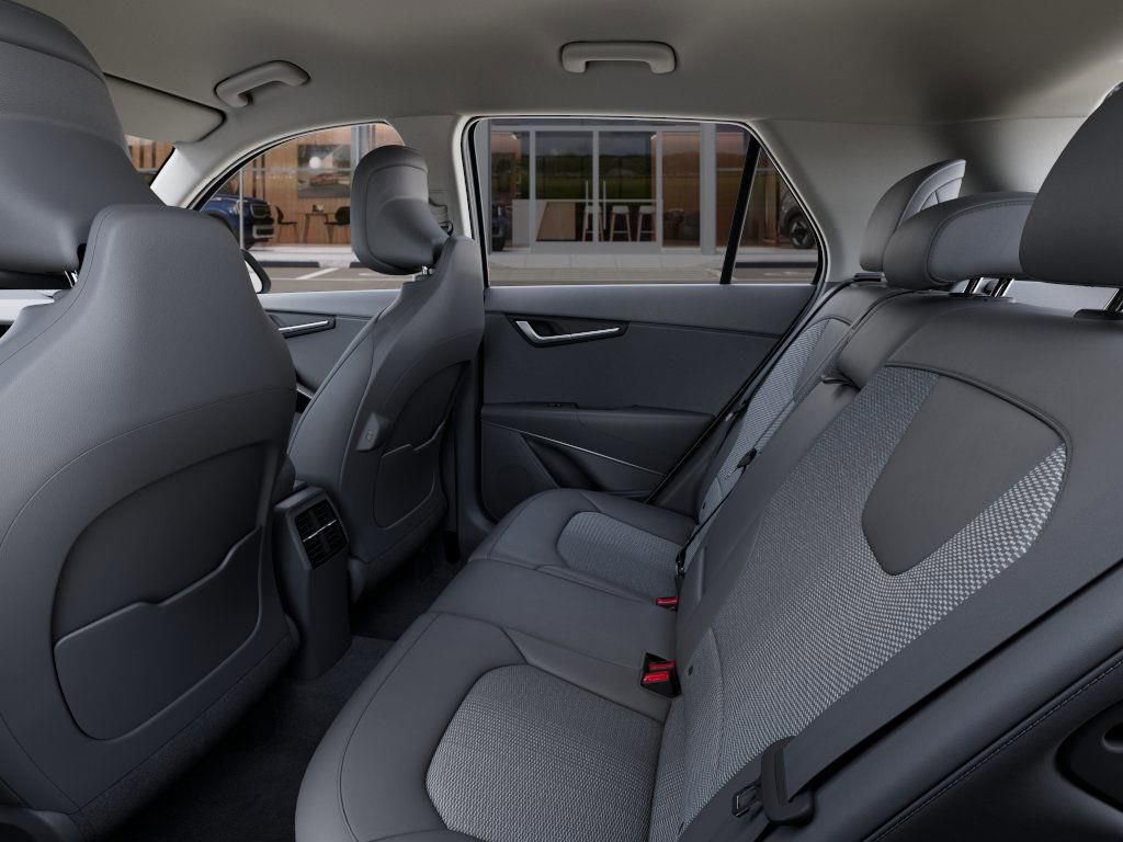 New 2026 Kia Niro EX image 18