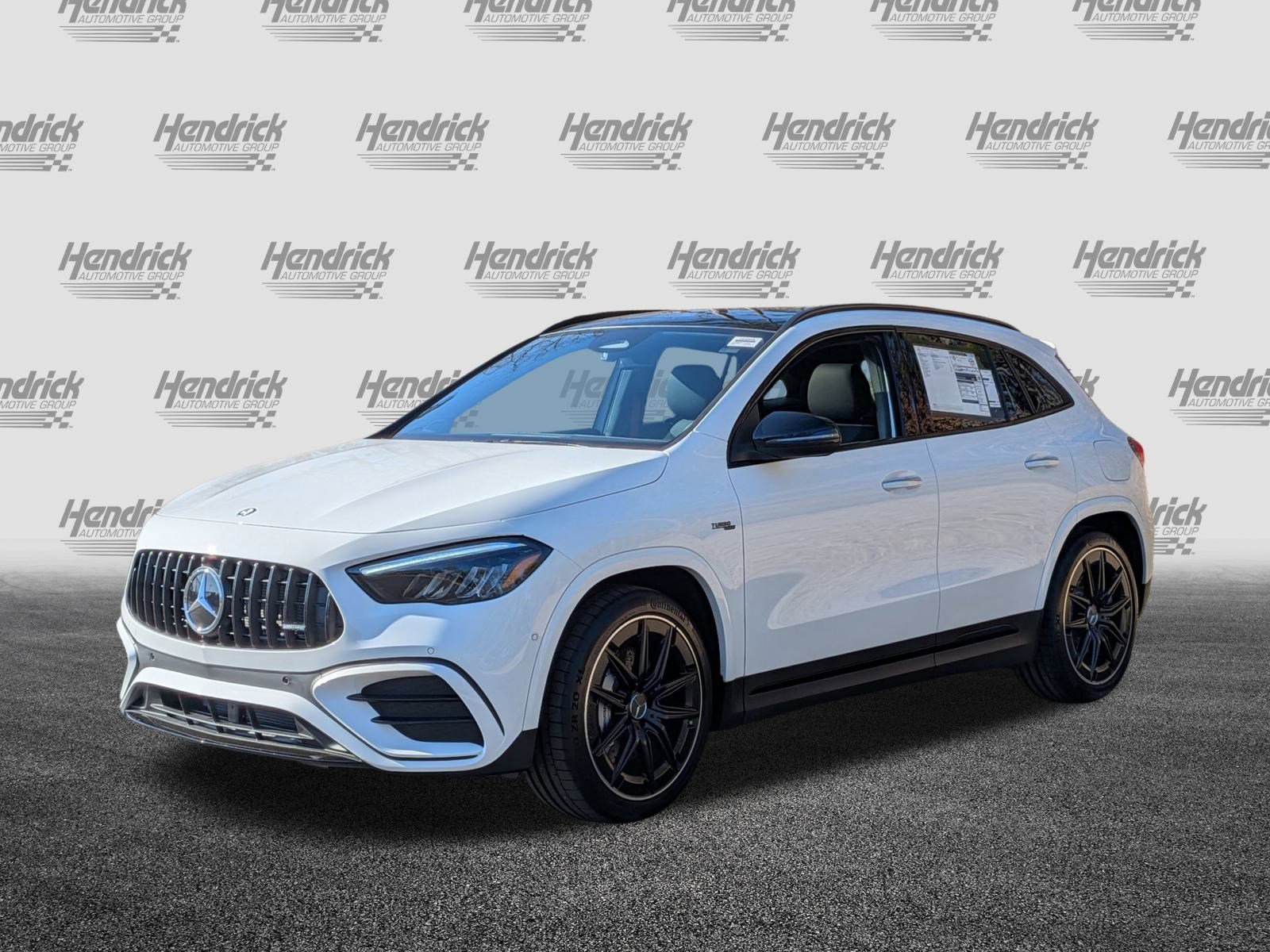 New 2026 Mercedes-Benz GLA 35 AMG 4MATIC image 5