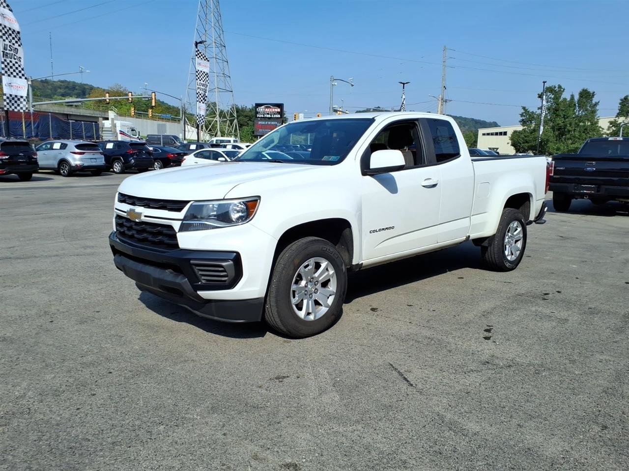 Used 2021 Chevrolet Colorado LT w/ Safety Package RWD image 4