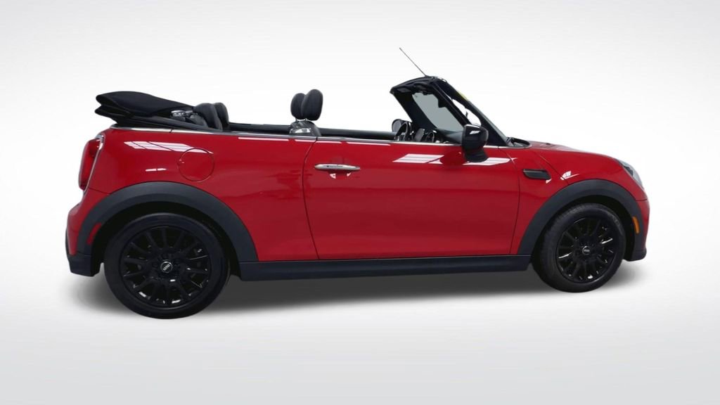 Used 2024 MINI Cooper Convertible image 9