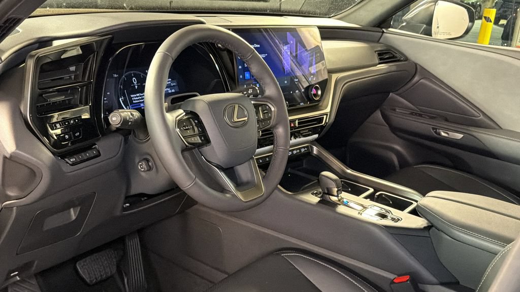 Certified 2025 Lexus TX 350 AWD w/ Technology Package image 23