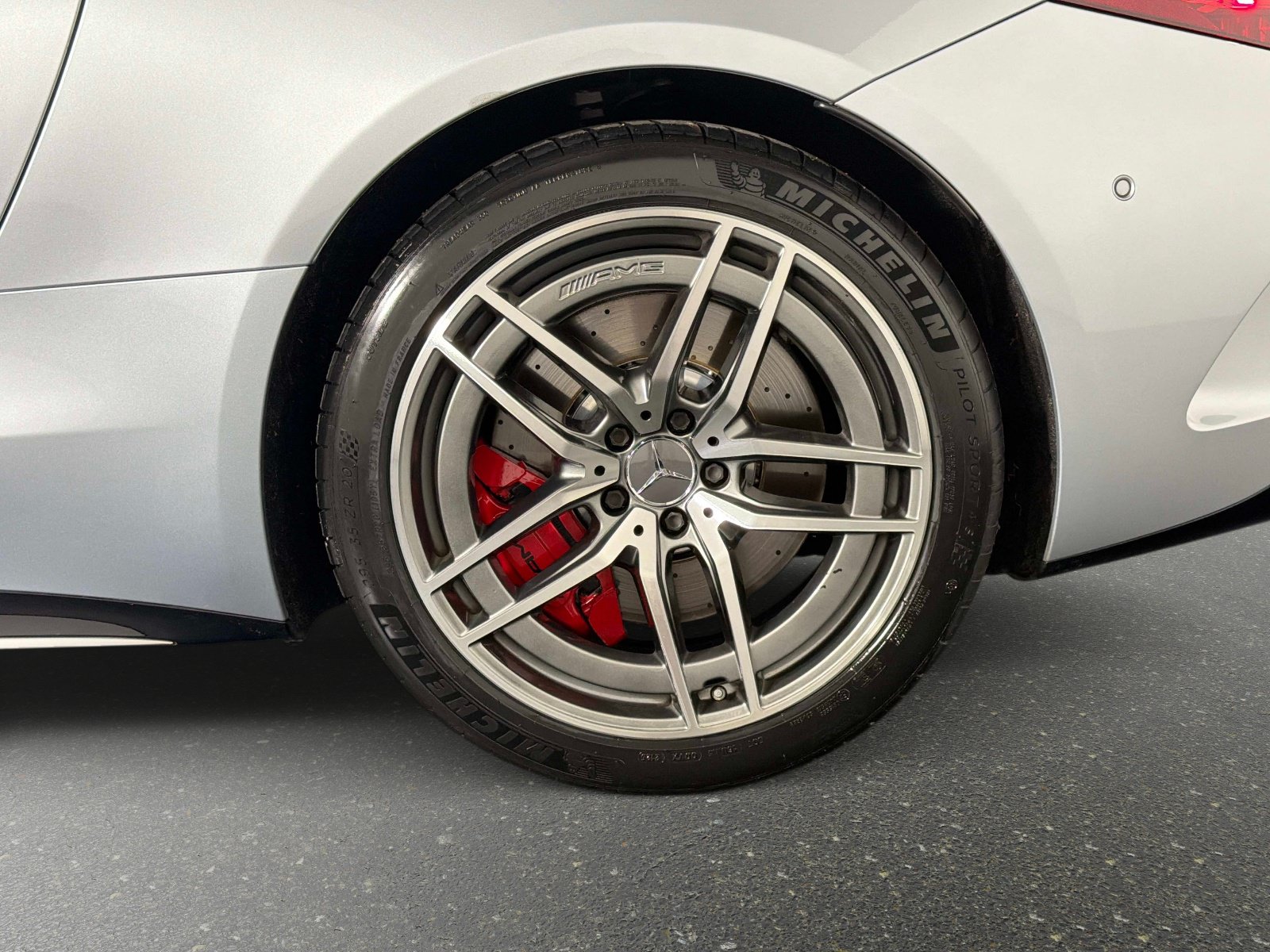 Used 2022 Mercedes-Benz SL 55 AMG 4MATIC image 13