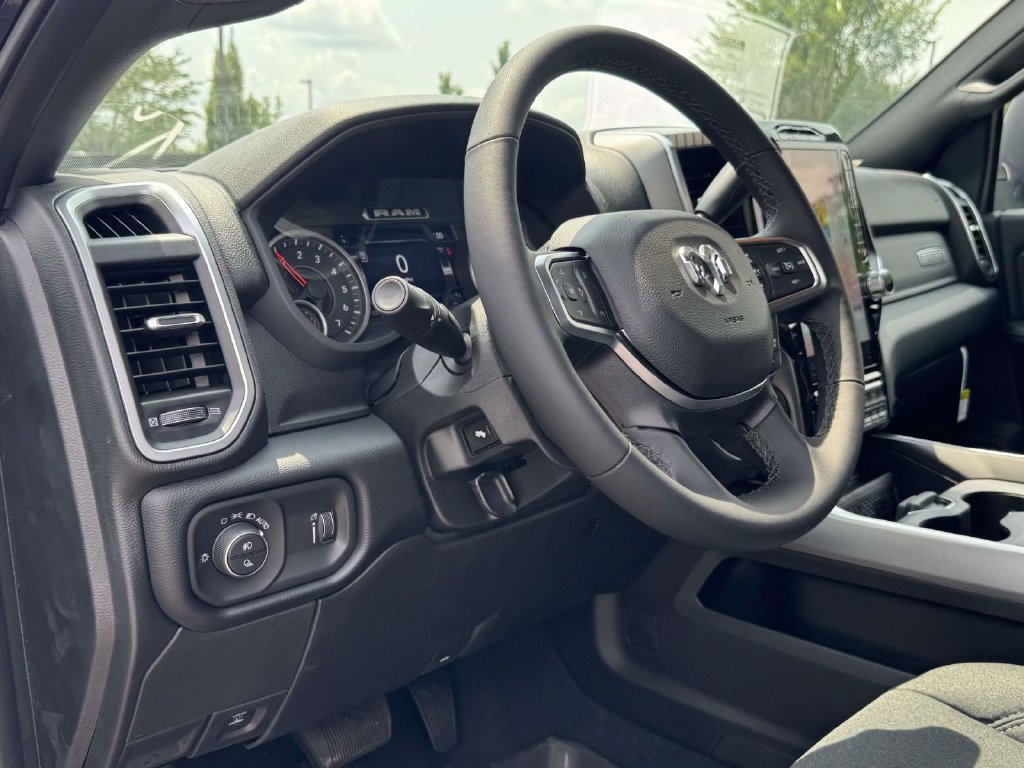 New 2026 RAM 2500 Big Horn AWD/4WD image 2