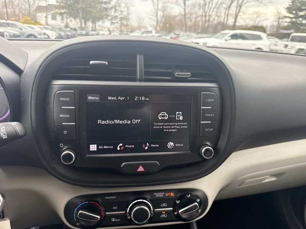 Used 2023 Kia Soul LX image 20