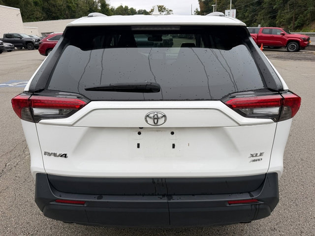 Certified 2024 Toyota RAV4 XLE AWD/4WD image 4