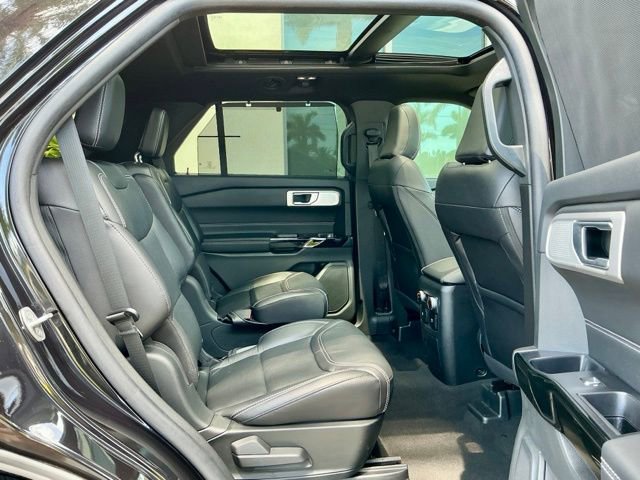 Used 2023 Ford Explorer ST w/ Equipment Group 401A AWD/4WD image 17