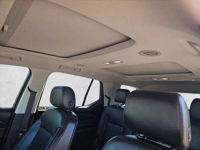 Used 2021 Chevrolet Traverse Premier w/ Redline Edition image 16