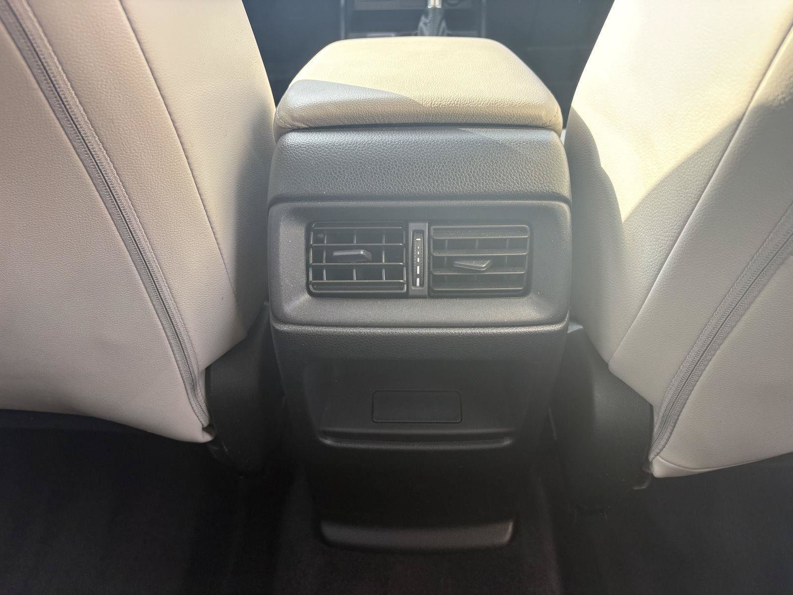 Used 2023 Honda CR-V EX-L image 8