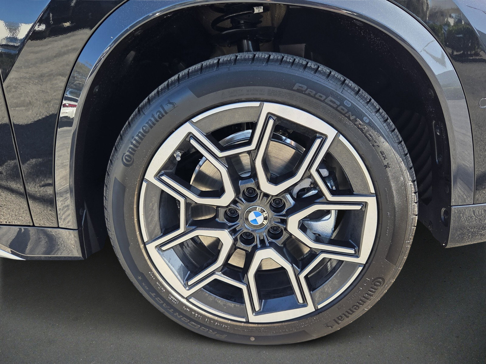 New 2026 BMW X1 xDrive28i w/ Convenience Package image 9