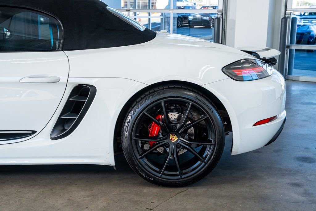 Used 2019 Porsche 718 Boxster image 24