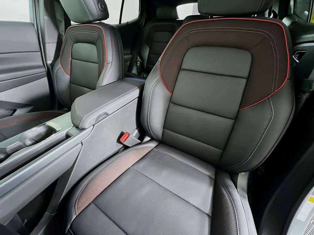 New 2026 Chevrolet Equinox EV RS image 21