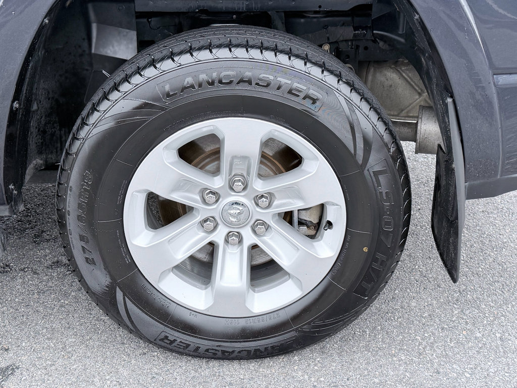 Used 2019 RAM 1500 Laramie RWD image 38