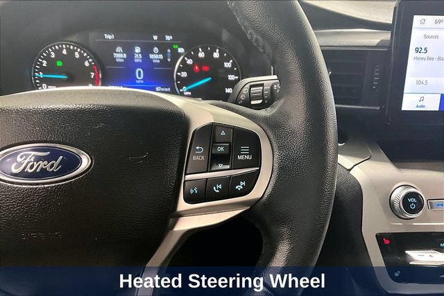 Used 2022 Ford Explorer XLT w/ XLT Sport Appearance Package AWD/4WD image 16