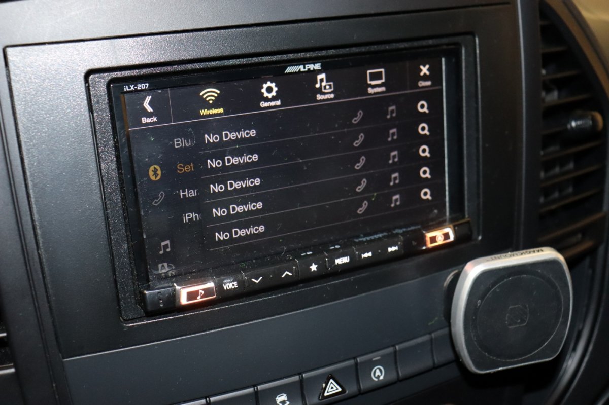 Used 2019 Mercedes-Benz Metris w/ Premium Safety Package image 21