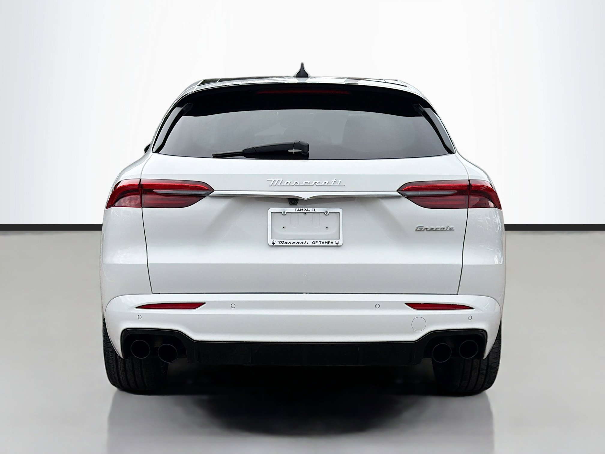 Certified 2024 Maserati Grecale GT image 4