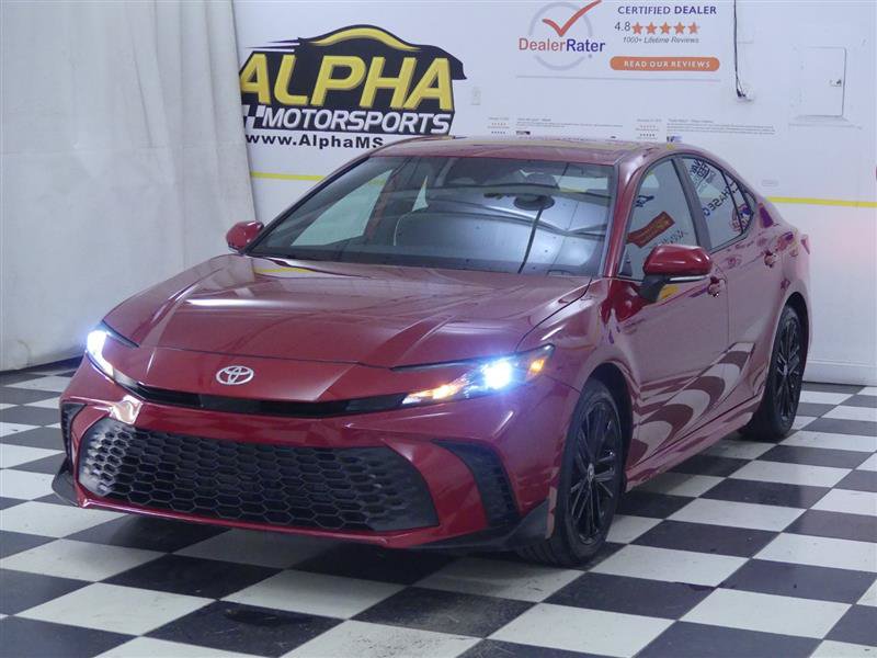Used 2026 Toyota Camry SE FWD image 3