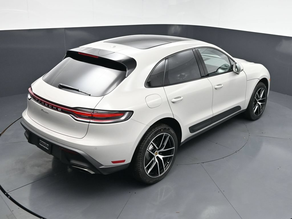 New 2026 Porsche Macan AWD/4WD image 17