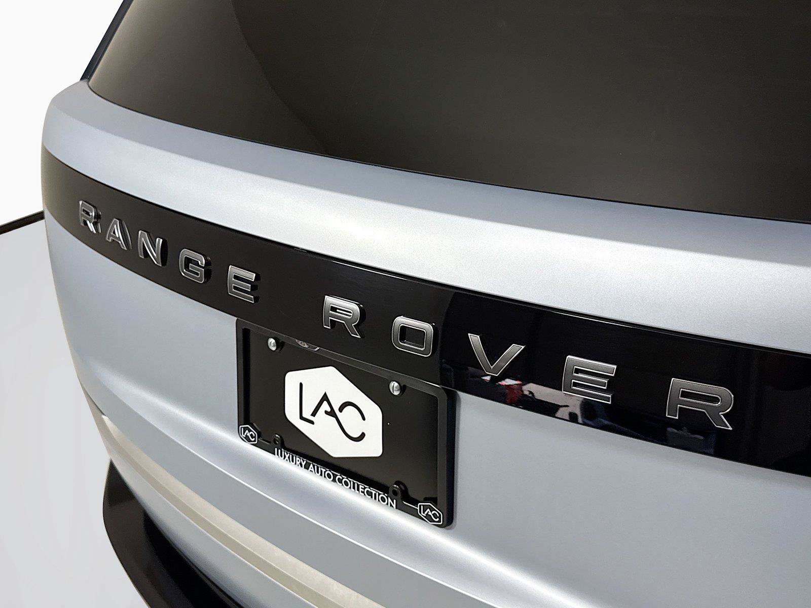 Used 2023 Land Rover Range Rover SV AWD/4WD image 38