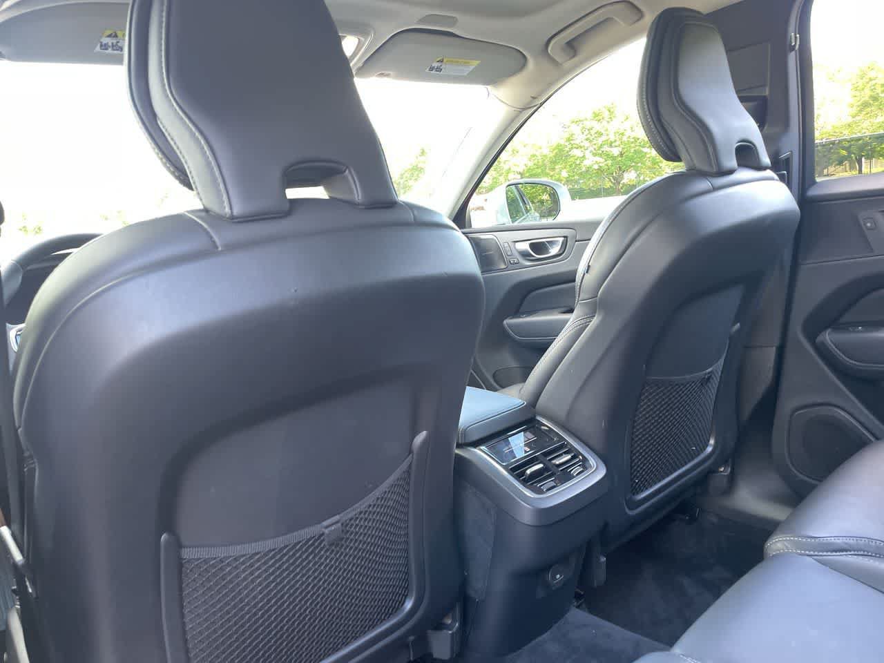 Used 2023 Volvo XC60 B5 Ultimate AWD/4WD image 28