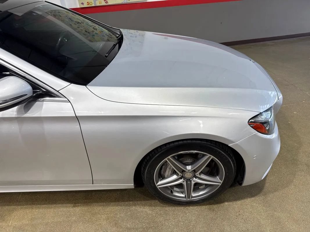 Used 2017 Mercedes-Benz E 400 4MATIC Wagon image 47