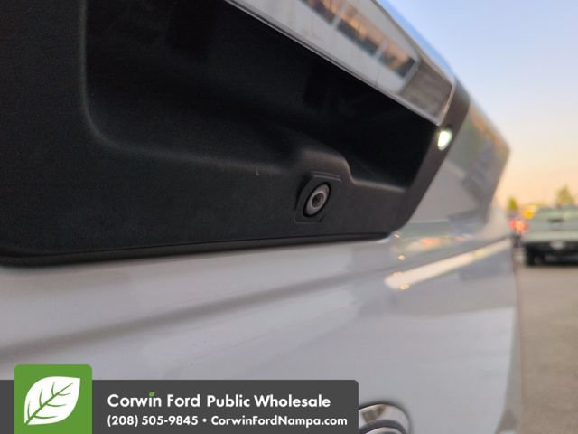 Used 2017 Ford F150 XLT w/ Equipment Group 302A Luxury AWD/4WD image 29