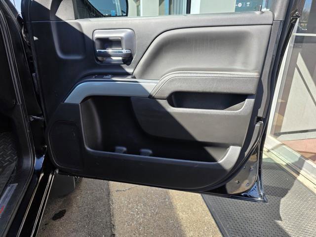 Used 2017 Chevrolet Silverado 1500 LT w/ All Star Edition AWD/4WD image 24