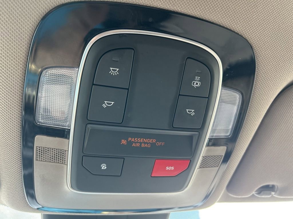 Used 2023 Hyundai Santa Fe SEL image 33