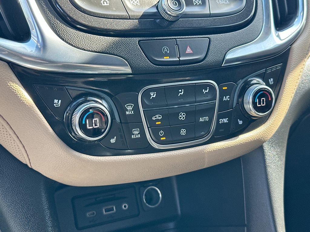 Used 2022 Chevrolet Equinox Premier AWD/4WD image 15
