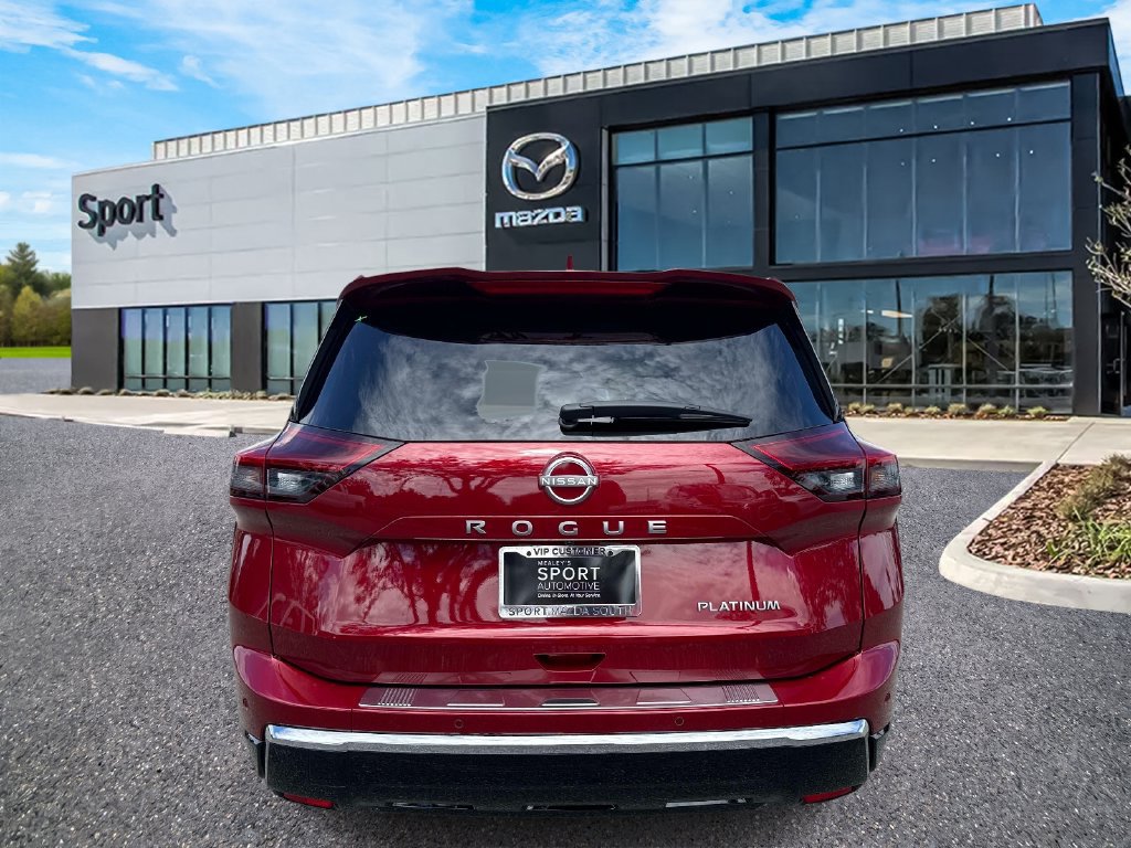 Used 2024 Nissan Rogue Platinum FWD image 5