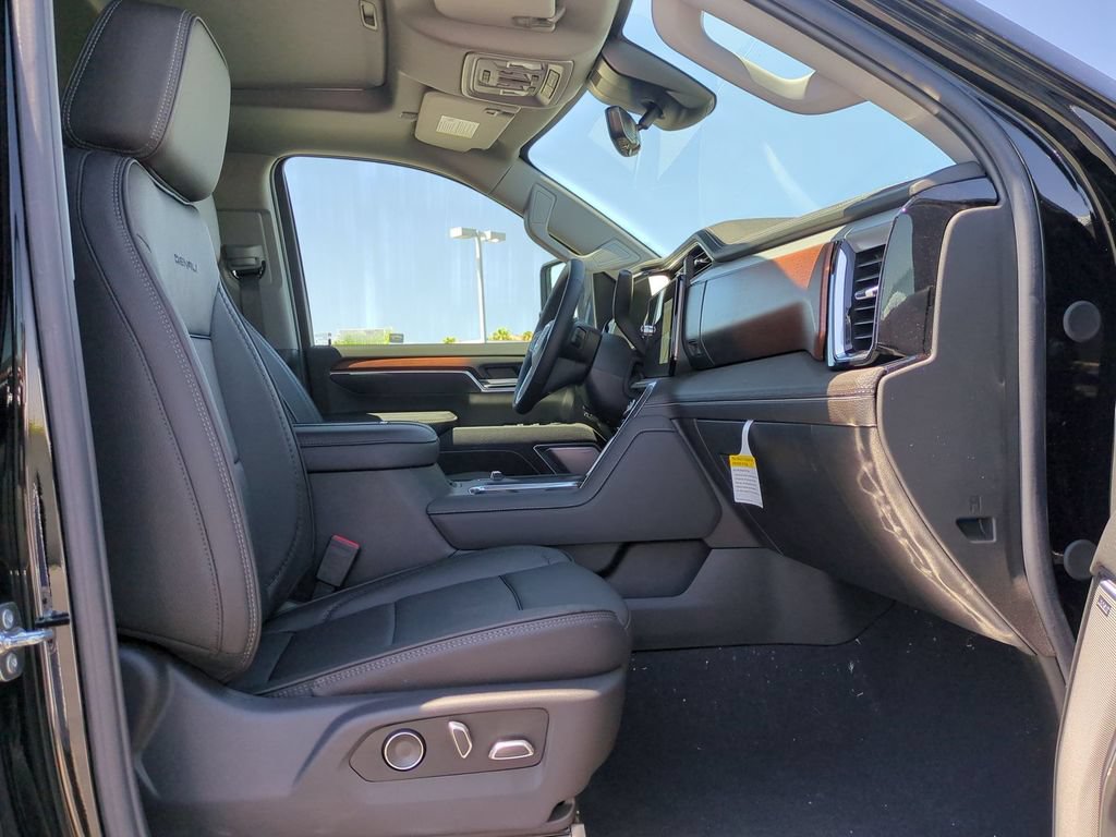 New 2026 GMC Sierra 2500 Denali w/ Denali Reserve Package AWD/4WD image 33