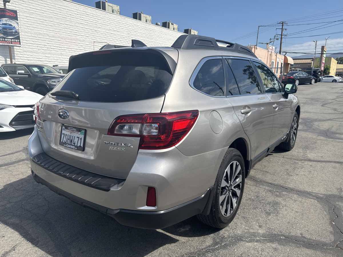 Used 2016 Subaru Outback 2.5i Limited AWD/4WD image 7