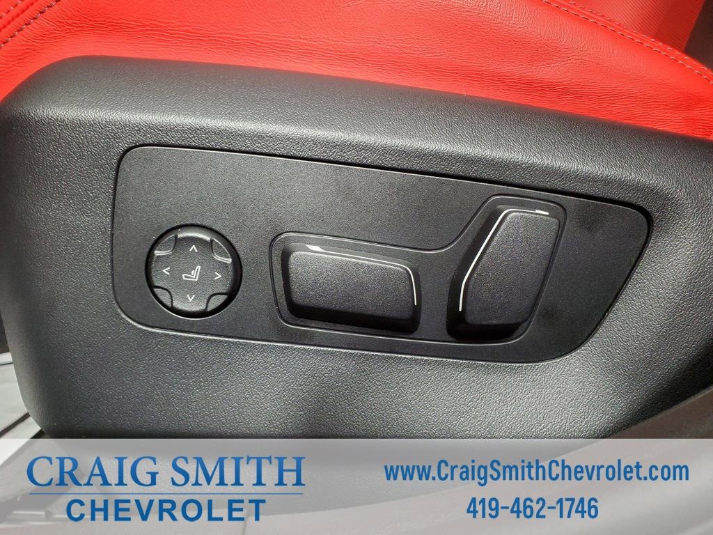 Used 2025 BMW M5 w/ Executive Package image 29