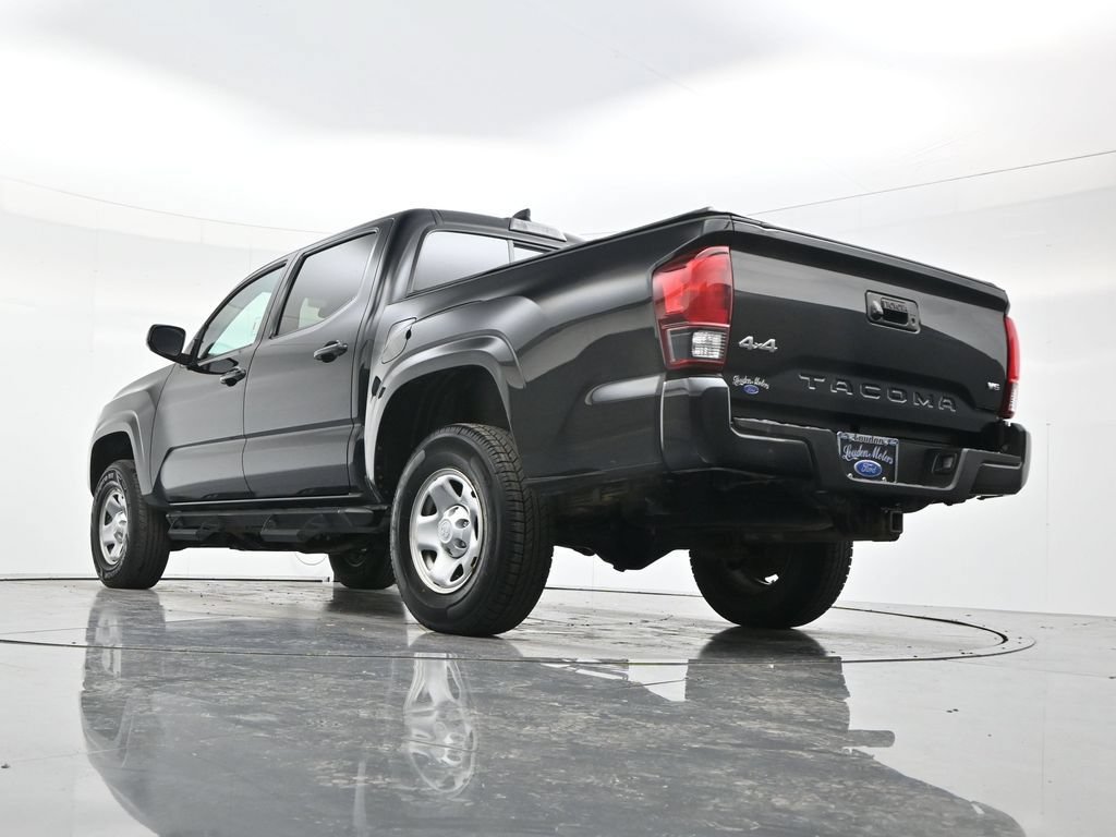 Used 2022 Toyota Tacoma SR AWD/4WD image 49
