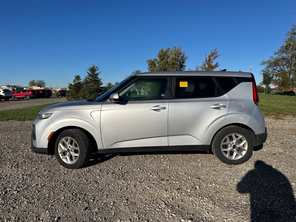 Used 2020 Kia Soul S FWD image 6