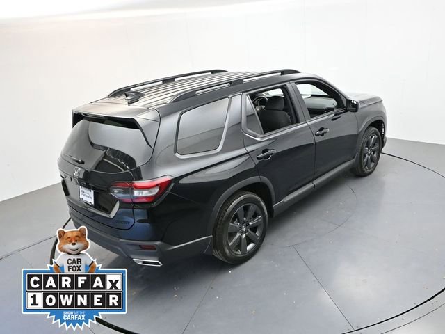 Used 2025 Honda Pilot Sport image 25
