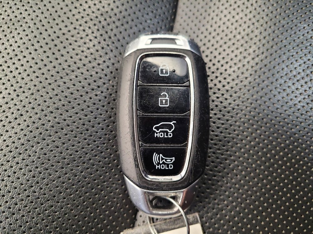 Used 2018 Hyundai Elantra GT Sport FWD image 32