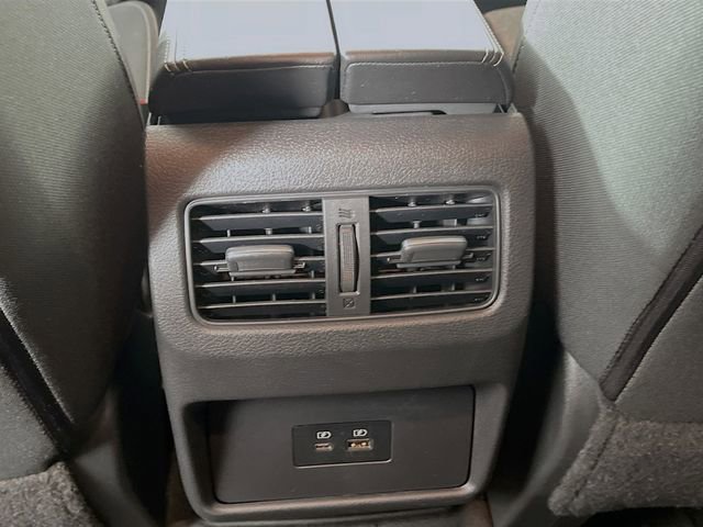 Used 2021 Nissan Rogue SV image 24