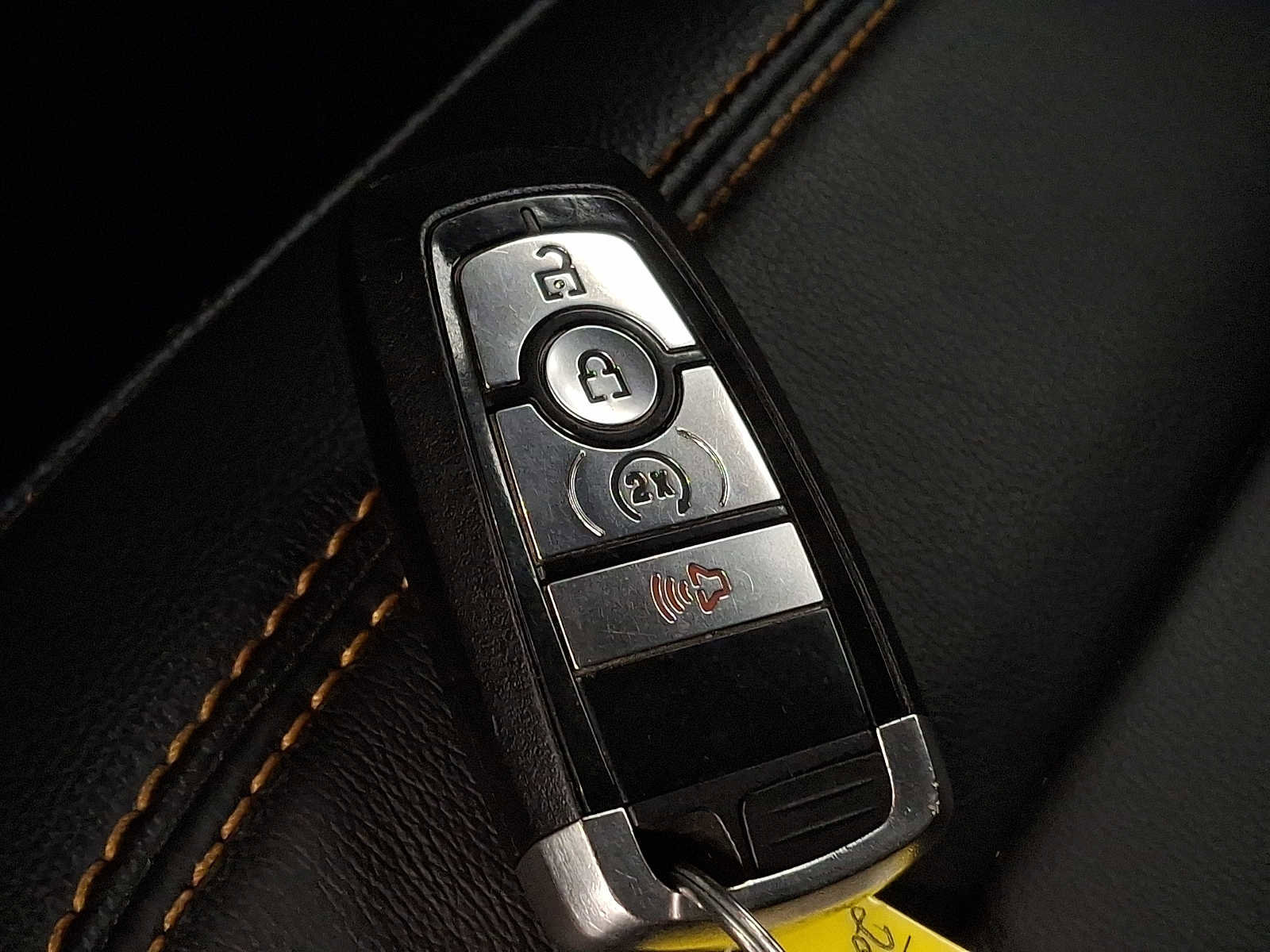 Used 2022 Ford Bronco Badlands image 23