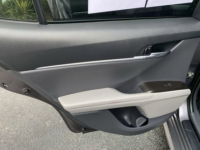 Used 2023 Toyota Camry LE image 15