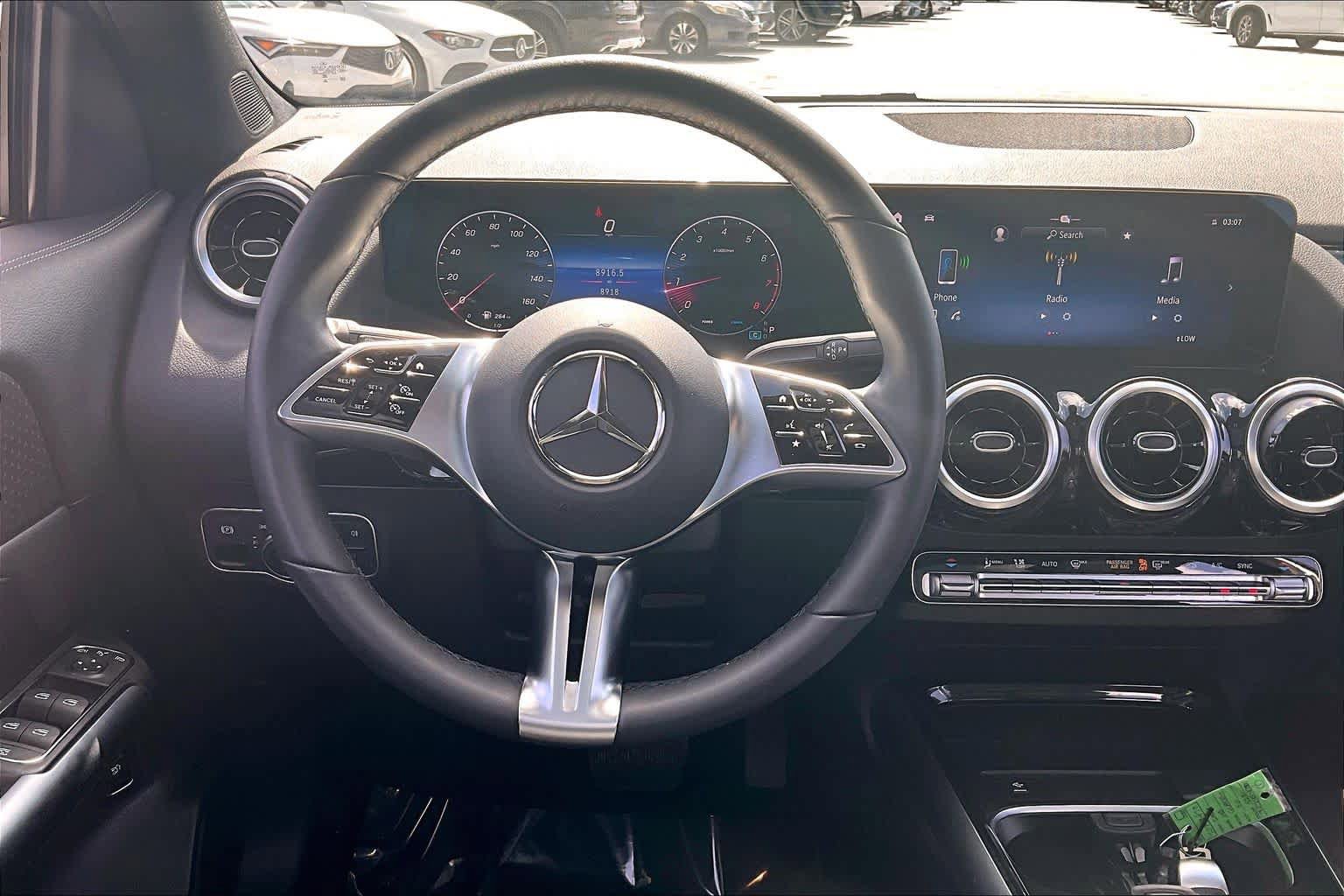 Used 2026 Mercedes-Benz GLA 250 4MATIC image 6