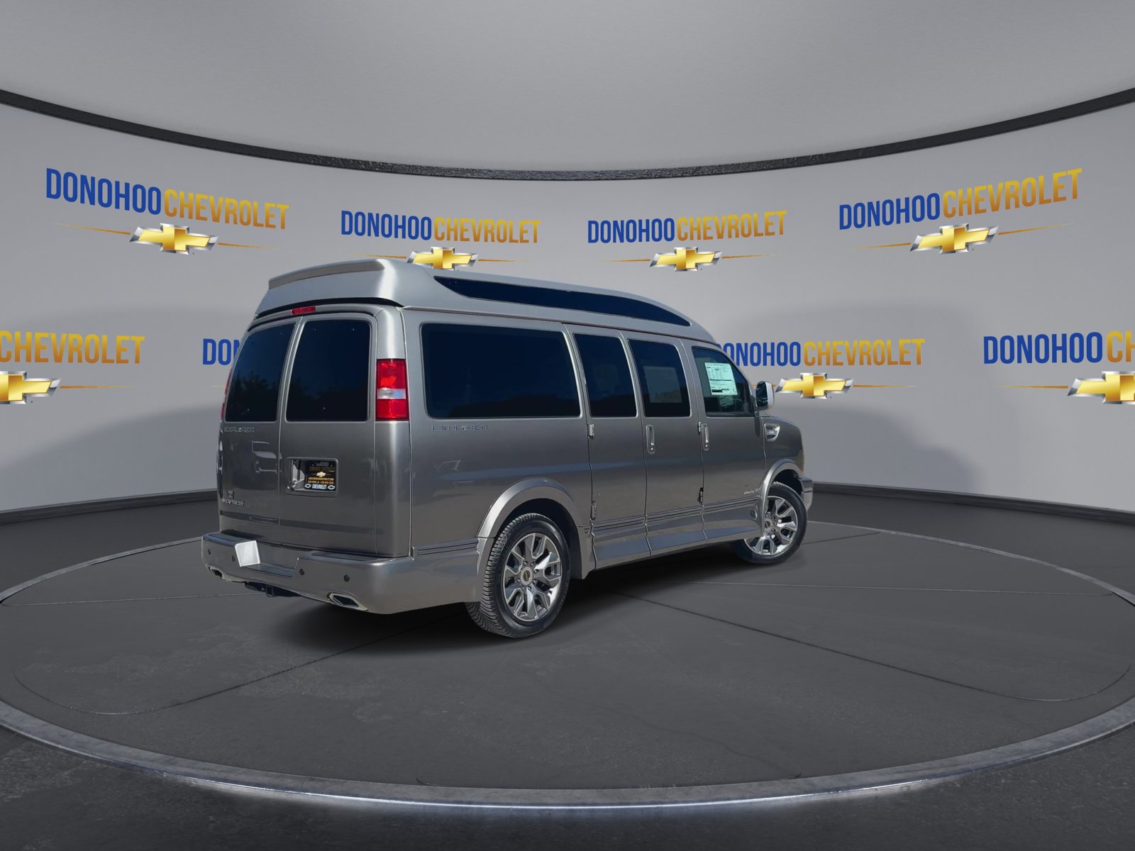 New 2025 Chevrolet Express 2500 w/ Driver Convenience Package image 11