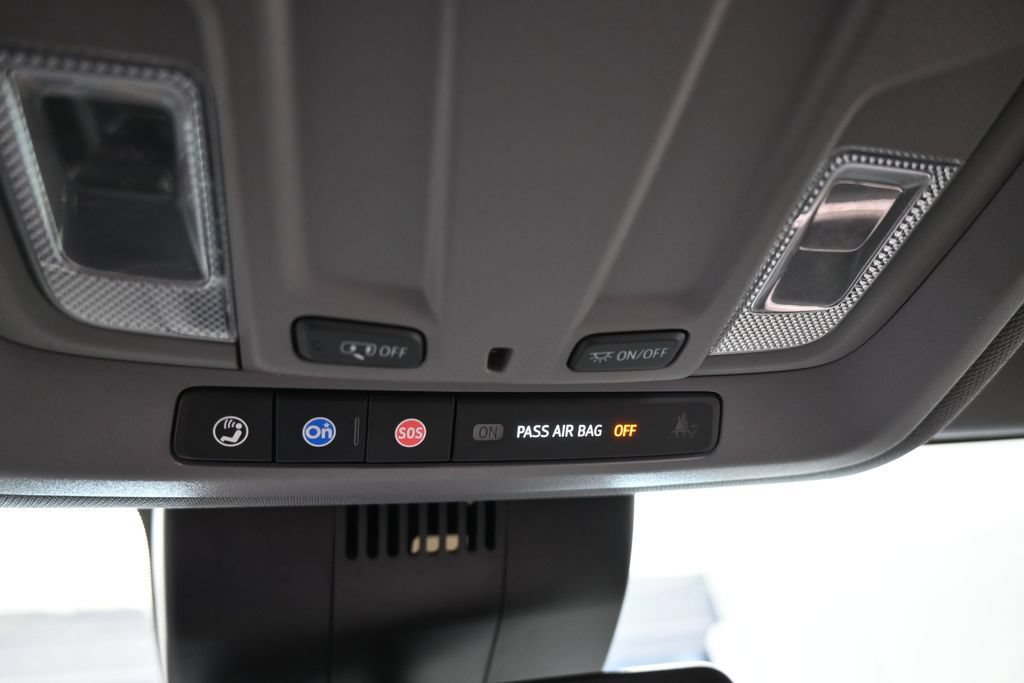 Used 2022 Chevrolet Silverado 1500 LTZ RWD image 37