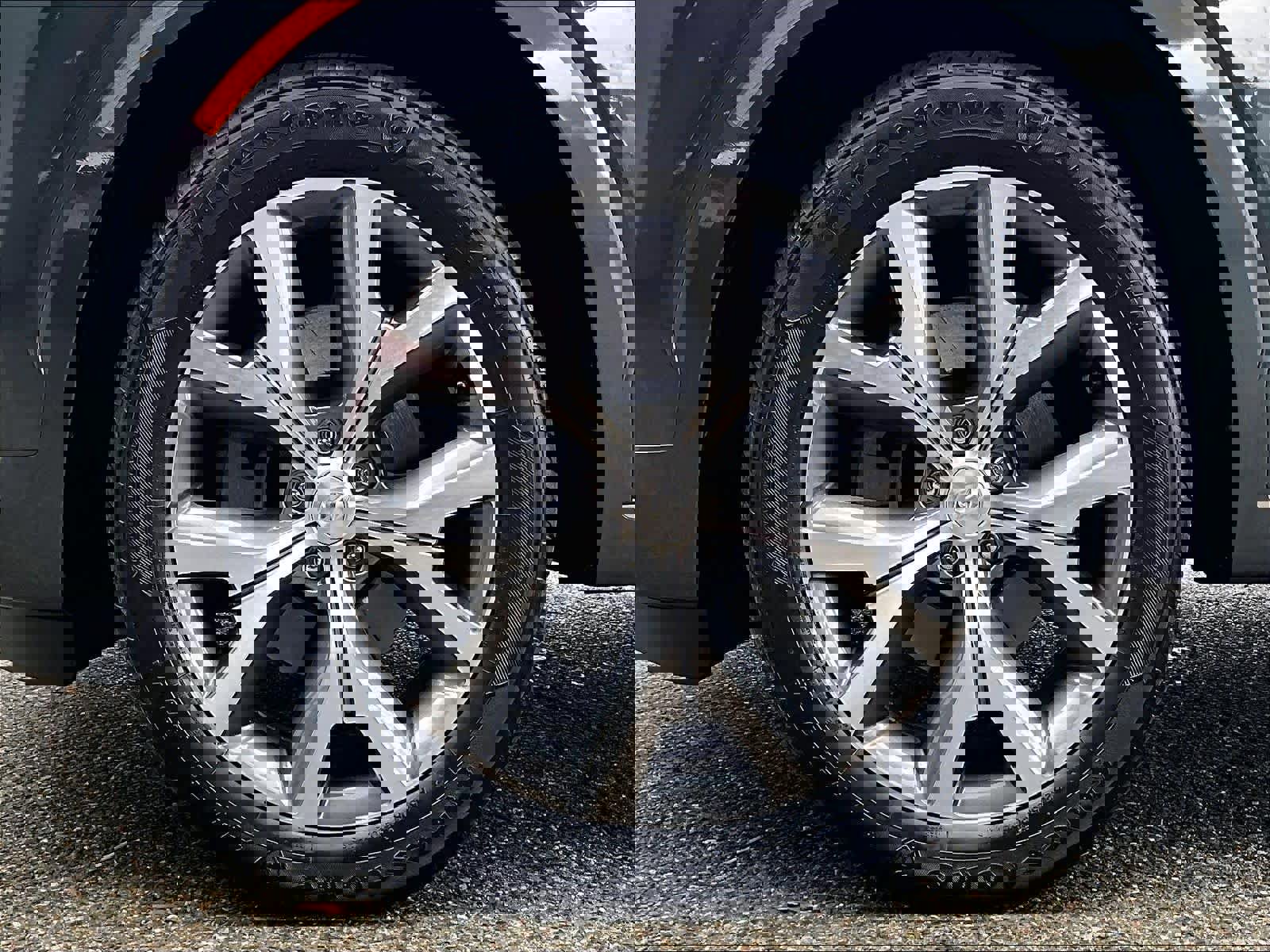 Used 2022 Hyundai Palisade Limited image 7