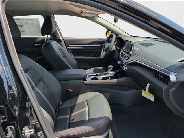 New 2025 Nissan Altima 2.5 SR image 22