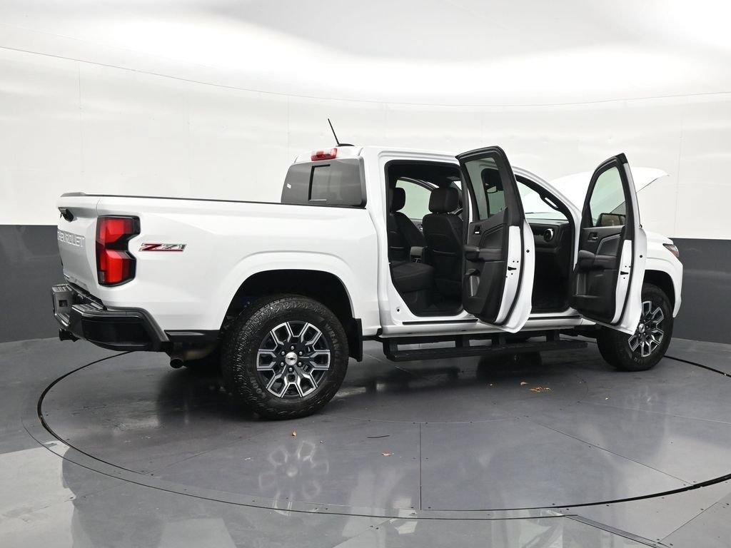 Used 2026 Chevrolet Colorado Z71 w/ Z71 Convenience Package 2 AWD/4WD image 33