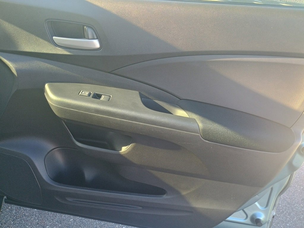 Used 2014 Honda CR-V LX image 21