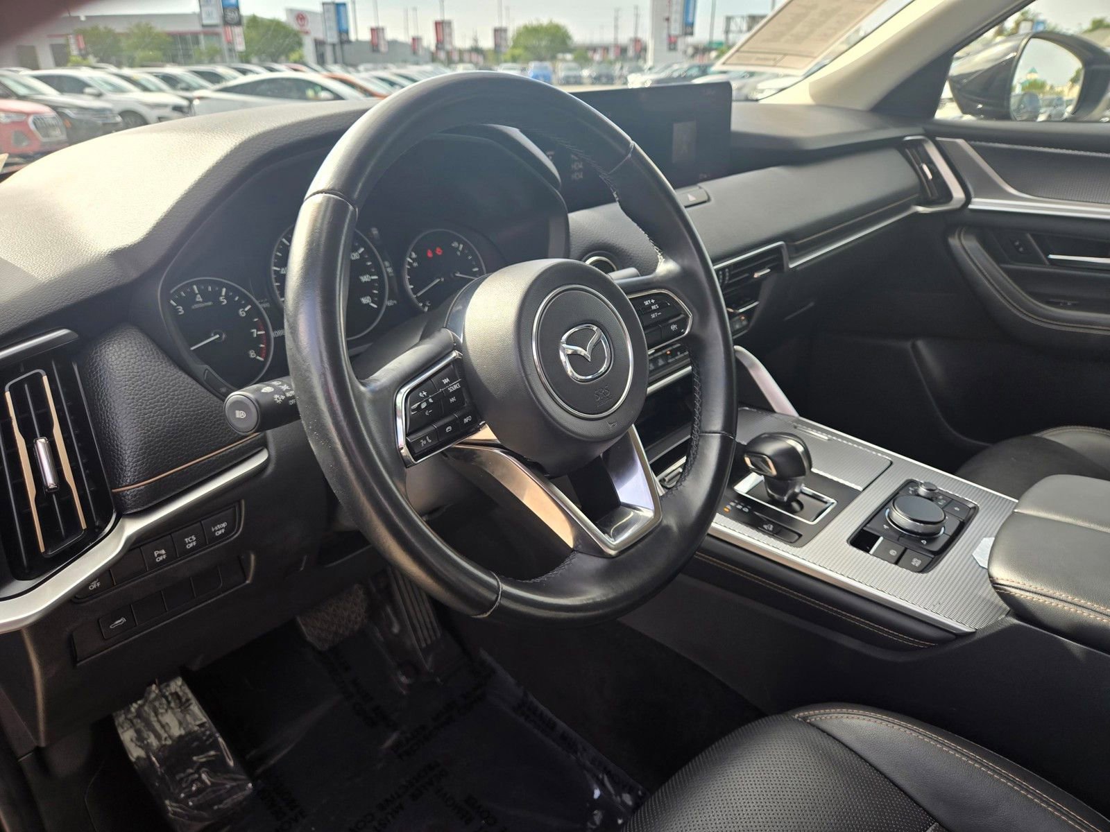 Used 2025 MAZDA CX-90 3.3 Turbo w/ Preferred Package AWD/4WD image 12